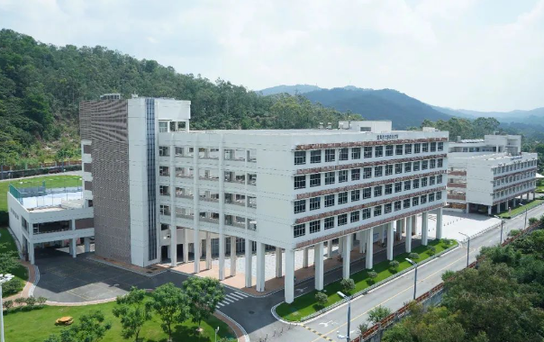 广州耀华国际学校